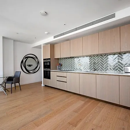 Uitstekende Locatie Te Huur In Amsterdam